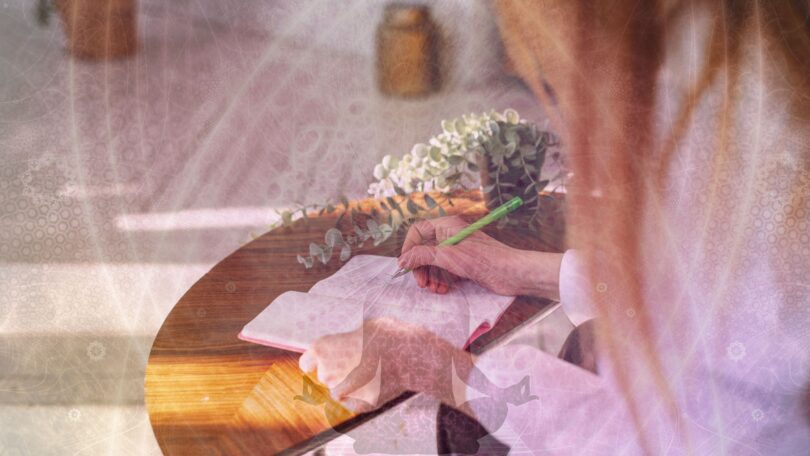 how to manifest in a journal